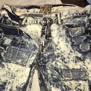 Men’s distressed wash denim grindhouse 34/32 jeans